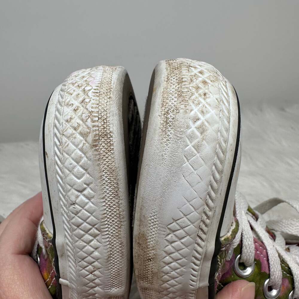 Converse - Picture 12 of 13